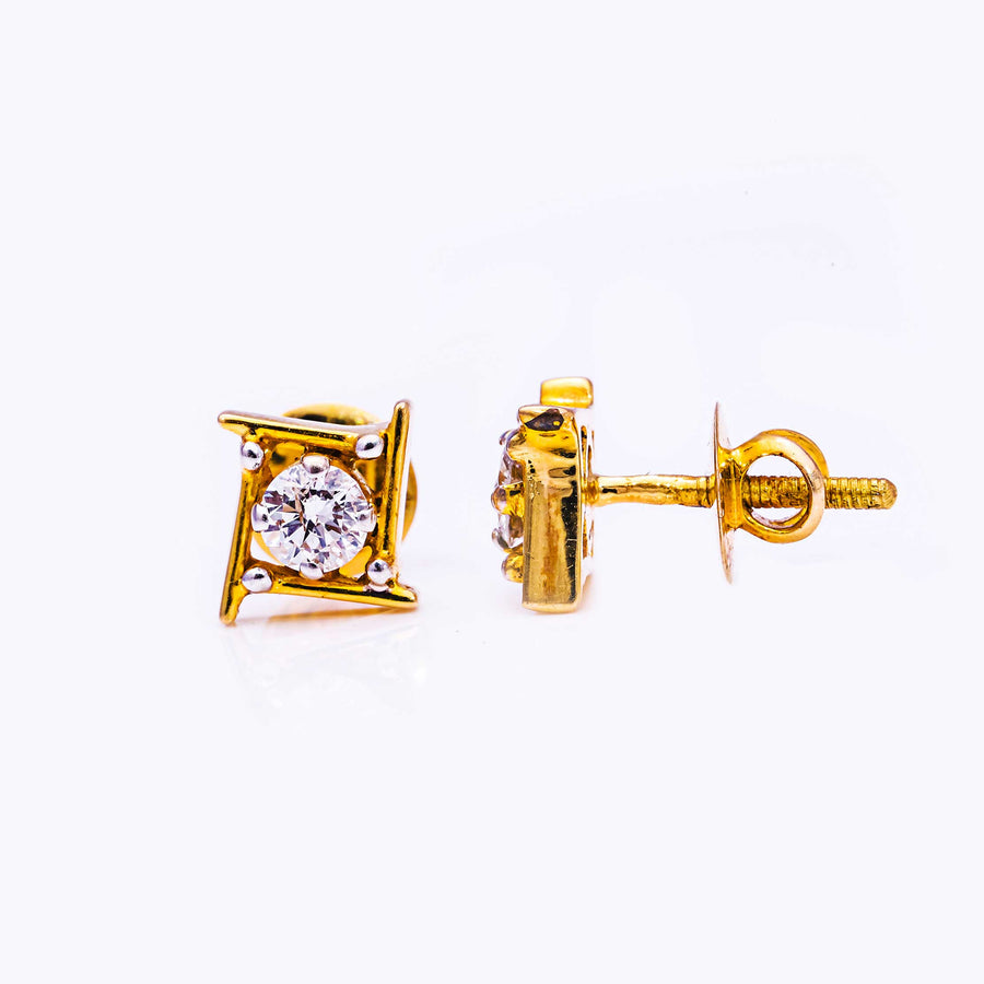 Elegant Studs Earring