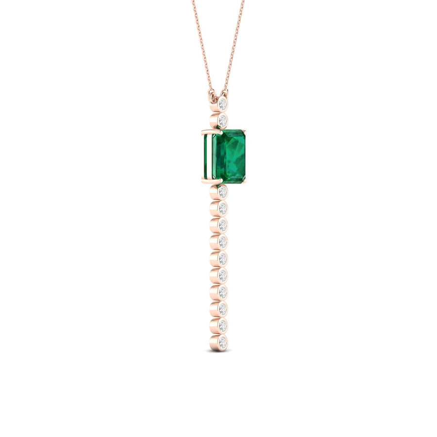 Charming Emerald Diamond Necklace
